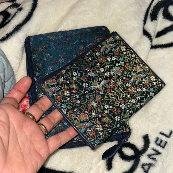 Wallet and passport holder with cards holder - Picture 9 of 16